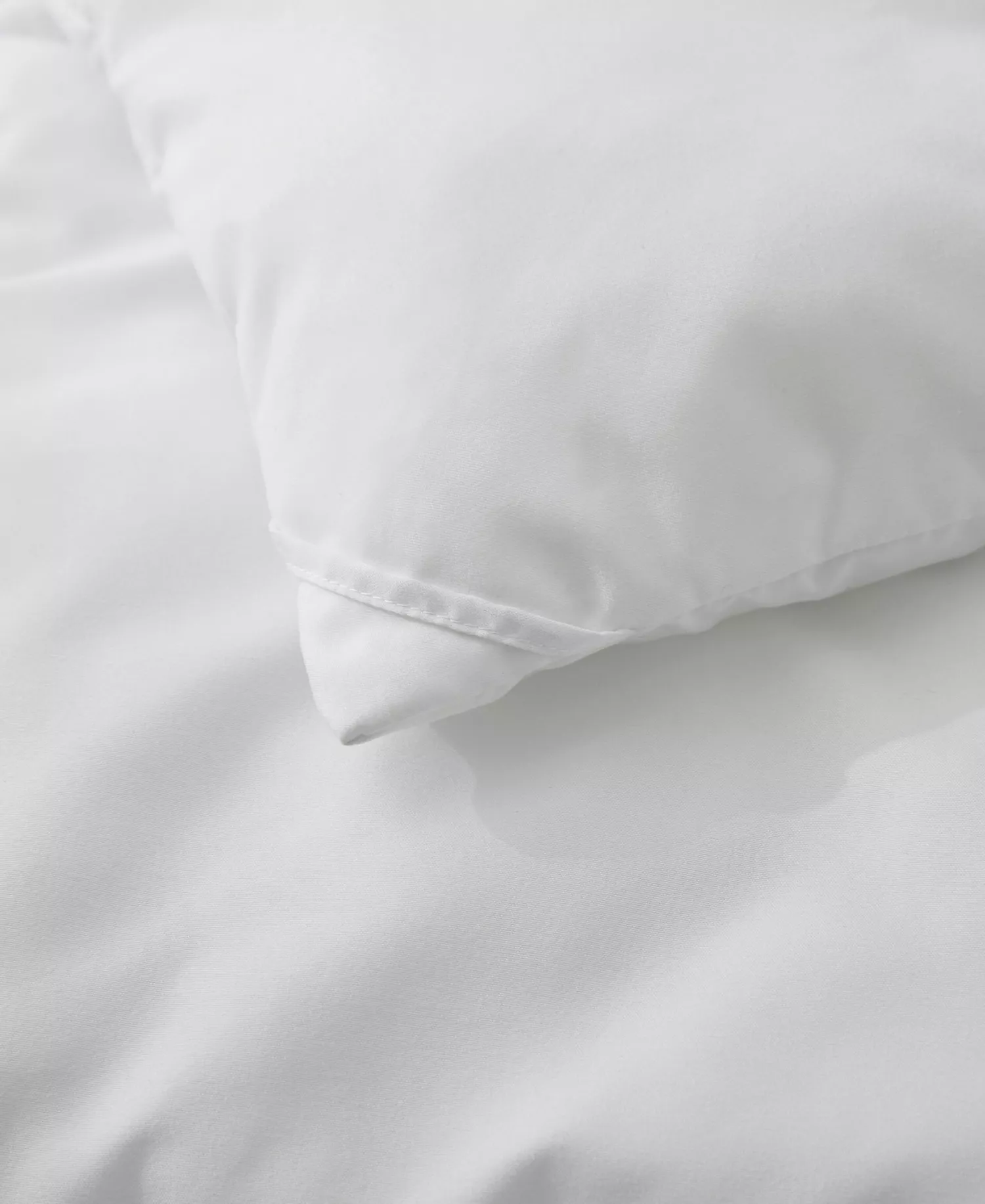 corner loops on All Season Down Alternative Comforter