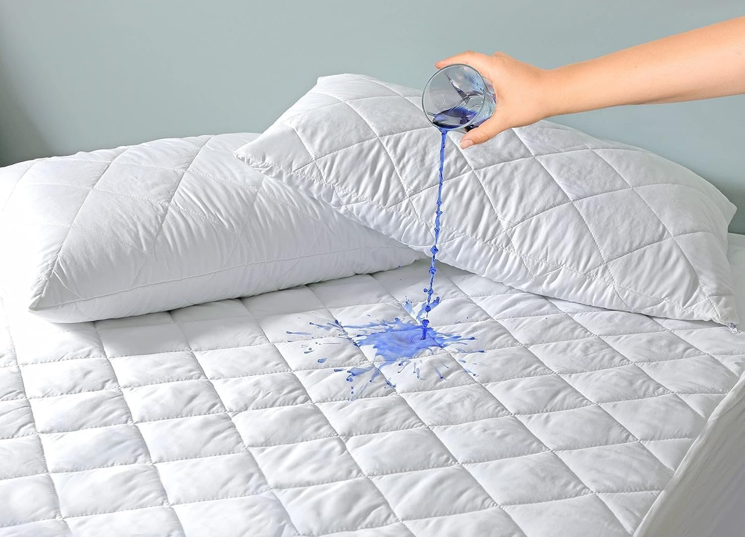 Waterproof Quilted Mattress Pad with pillow protector